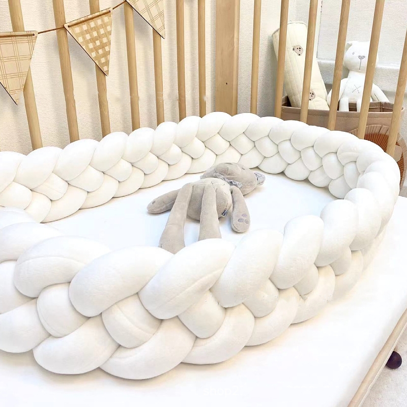 Vierseitiger Babybettumrandung – Baby Nursery Pillow Bewertung und Preis